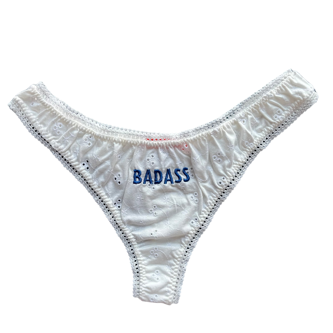 Mutandine Sangallo con ricamo "BADASS" Blu